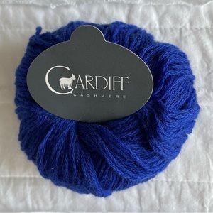 Cardiff Cashmere Classic DK Weight Yarn - Cobalt Blue